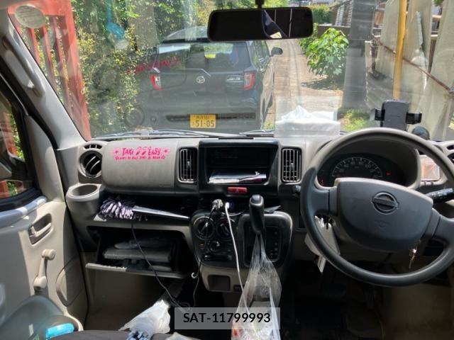 Nissan CLIPPER 2018-11 7223127-11