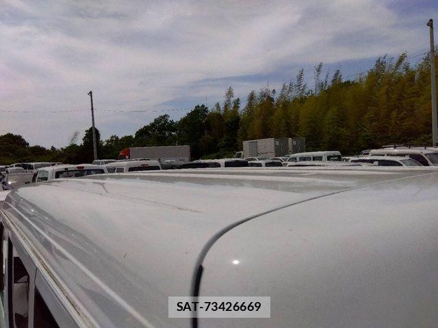 Nissan CLIPPER 2020-06 7215435-12