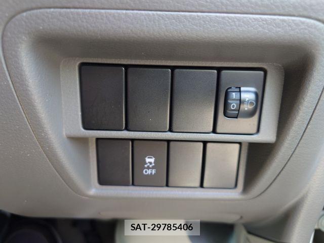Nissan CLIPPER 2022-05 7251810-17