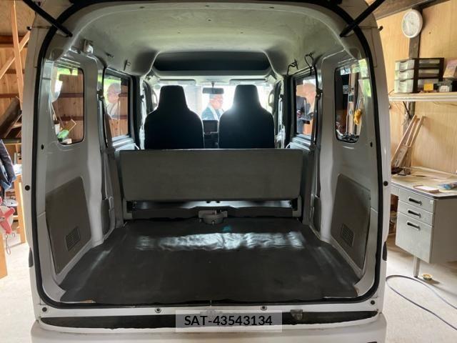 Nissan CLIPPER 2016-05 7251806-9