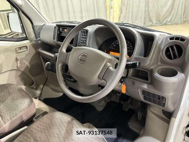 Nissan CLIPPER 2019-03 7272605-8