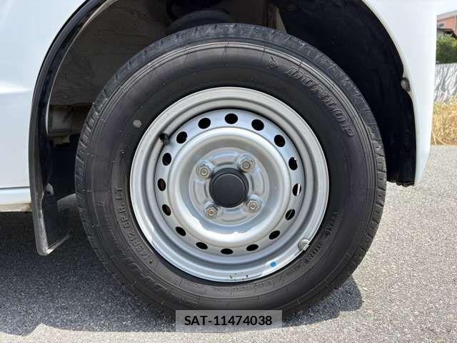 Nissan CLIPPER 2020-05 7272600-13