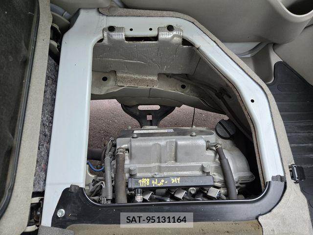 Nissan CLIPPER 2017-09 7329082-16