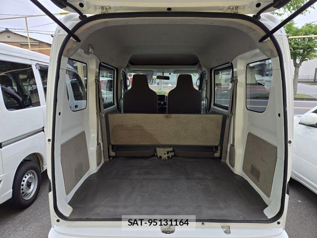 Nissan CLIPPER 2017-09 7329082-6