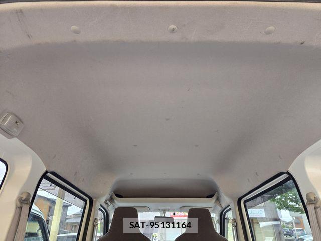 Nissan CLIPPER 2017-09 7329082-8