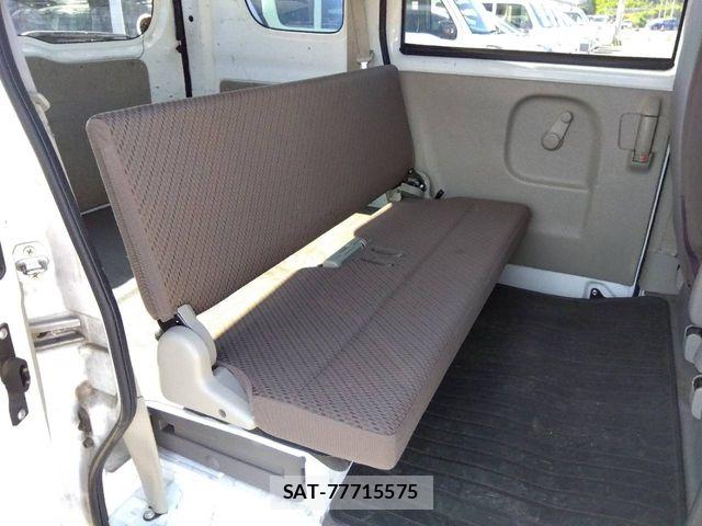 Nissan CLIPPER 2018-05 7359172-4