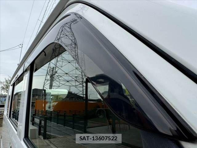 Nissan CLIPPER 2016-03 7359162-28