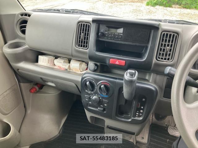 Nissan CLIPPER 2020-06 7359163-11