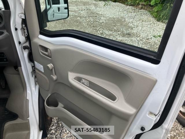 Nissan CLIPPER 2020-06 7359163-7