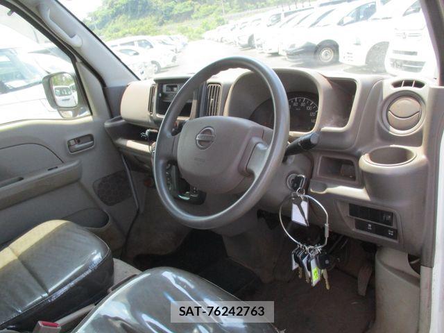 Nissan CLIPPER 2022-04 7359178-1
