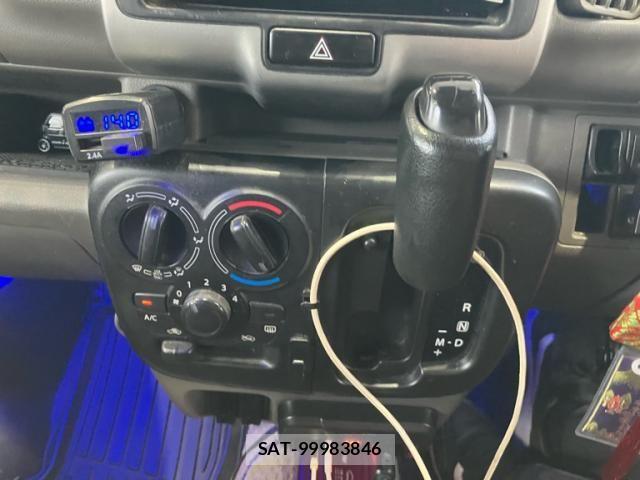 Nissan CLIPPER 2017-03 7393383-15