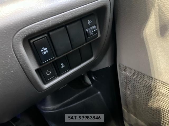 Nissan CLIPPER 2017-03 7393383-16