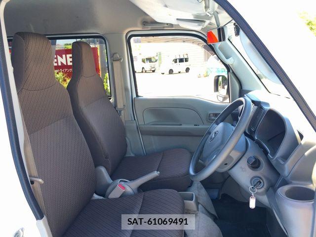 Nissan CLIPPER 2022-01 7393381-14
