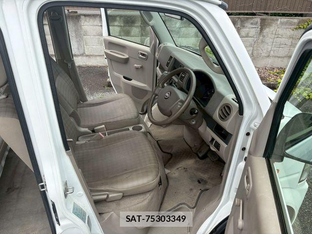Nissan CLIPPER 2014-06 7393384-12