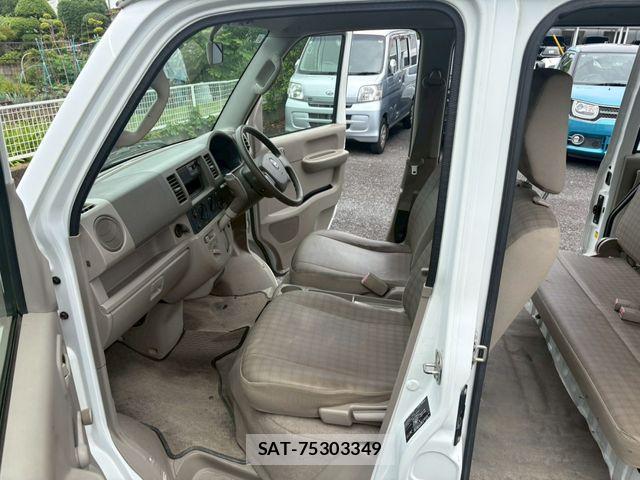 Nissan CLIPPER 2014-06 7393384-17