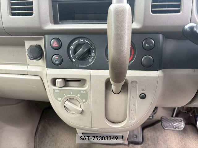 Nissan CLIPPER 2014-06 7393384-22