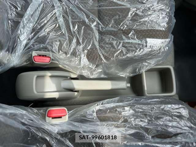 Nissan CLIPPER 2026-03 7456525-12