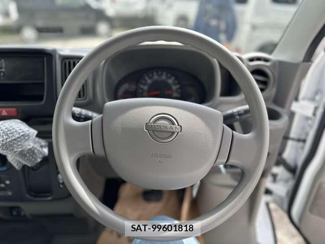 Nissan CLIPPER 2026-03 7456525-8