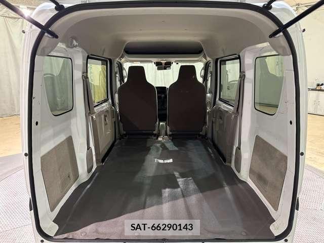 Nissan CLIPPER 2024-02 7456530-18