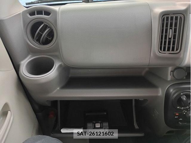 Nissan CLIPPER 2018-10 7456532-22