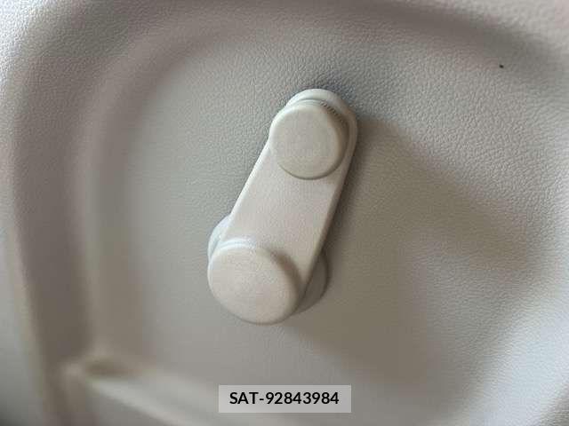 Nissan CLIPPER 2022-07 7456528-10