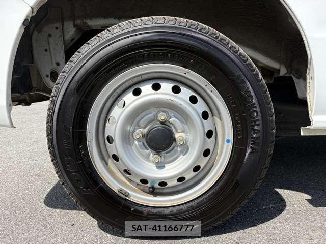 Nissan CLIPPER 2022-04 7509541-11