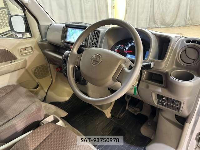 Nissan CLIPPER 2022-02 7618965-8
