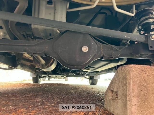 Nissan CLIPPER 2018-09 7618972-10