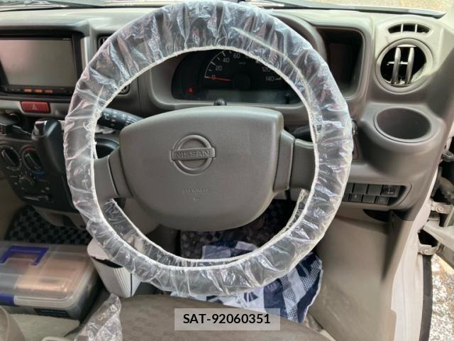 Nissan CLIPPER 2018-09 7618972-14