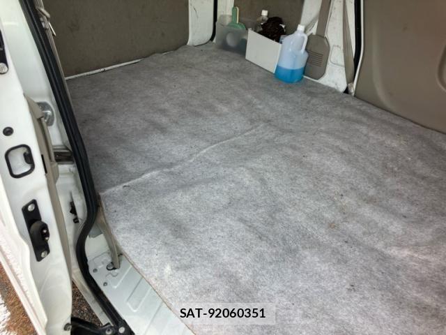 Nissan CLIPPER 2018-09 7618972-16