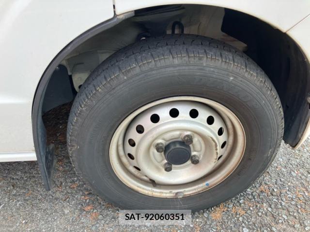 Nissan CLIPPER 2018-09 7618972-6
