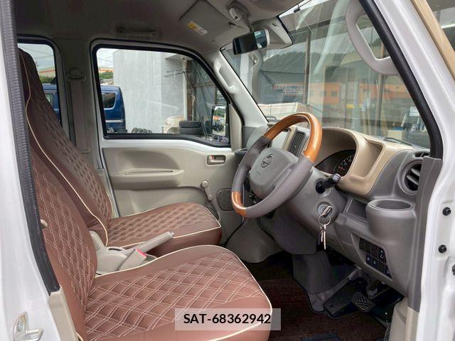 Nissan CLIPPER 2018-05 7618963-11