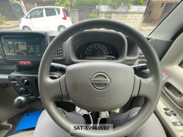 Nissan CLIPPER 2015-12 7963121-12