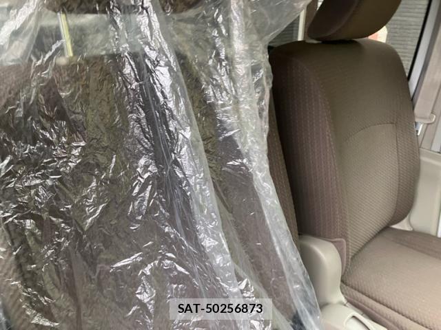 Nissan CLIPPER 2023-04 7963116-12