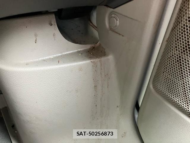 Nissan CLIPPER 2023-04 7963116-24