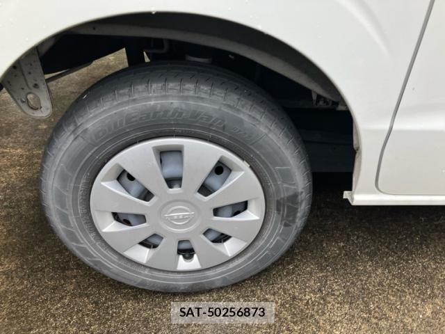Nissan CLIPPER 2023-04 7963116-8