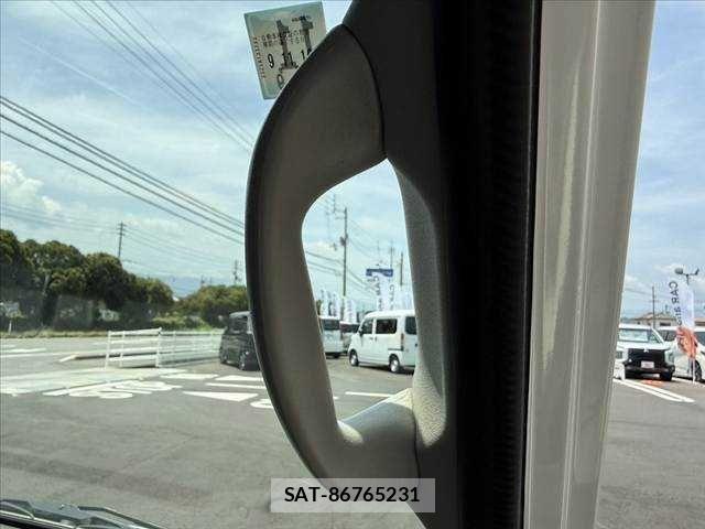 Nissan CLIPPER 2016-07 8037395-22