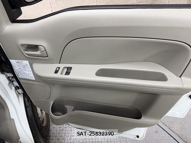 Nissan CLIPPER 2022-06 8075002-14