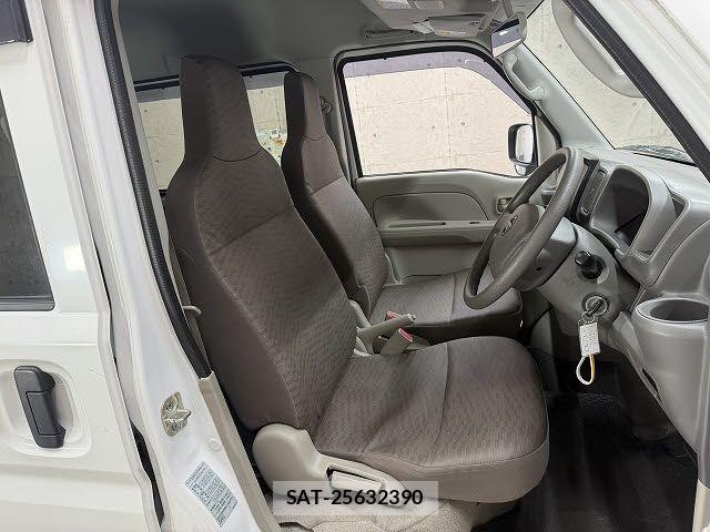 Nissan CLIPPER 2022-06 8075002-6