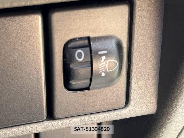 Nissan CLIPPER 2020-02 8100979-17