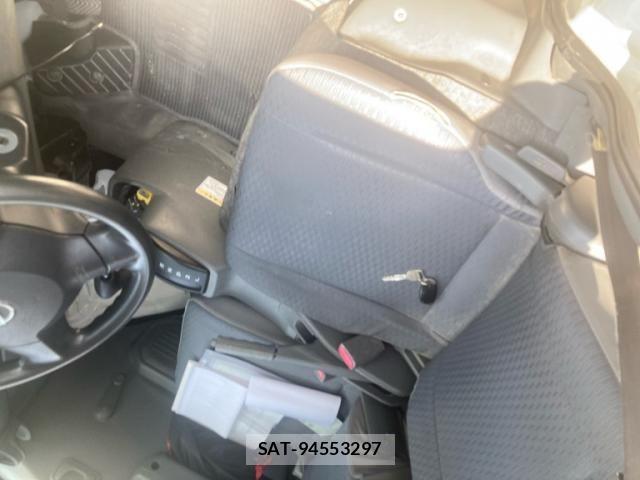 Nissan CLIPPER 2014-03 8100983-7