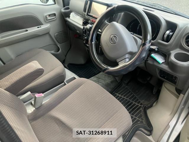 Nissan CLIPPER 2015-08 8100982-10