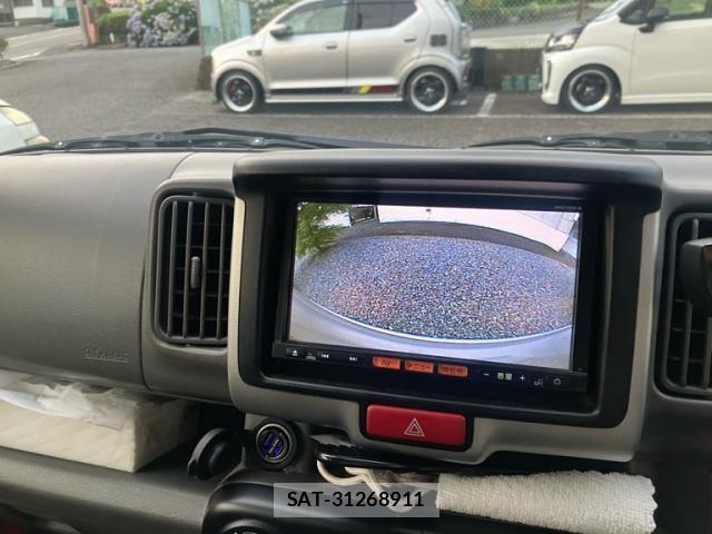 Nissan CLIPPER 2015-08 8100982-20