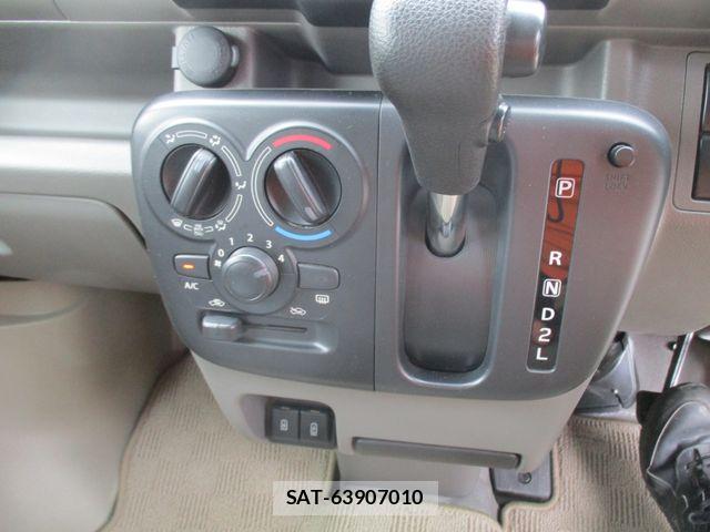 Nissan CLIPPER 2023-03 8100976-16