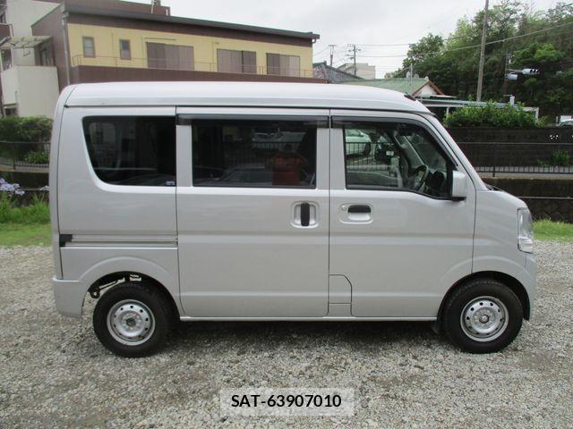 Nissan CLIPPER 2023-03 8100976-6