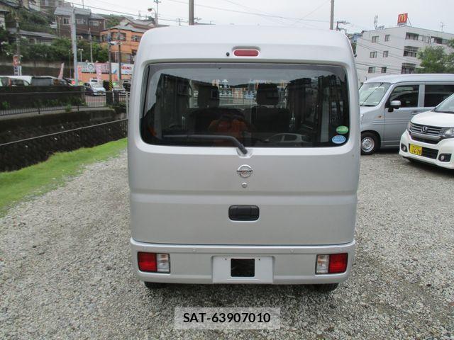 Nissan CLIPPER 2023-03 8100976-7