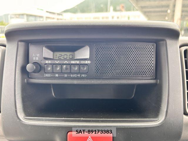 Nissan CLIPPER 2018-04 8100978-10