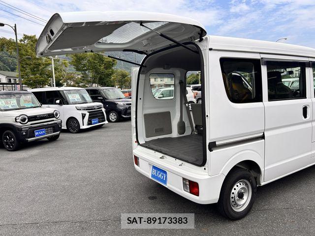 Nissan CLIPPER 2018-04 8100978-18