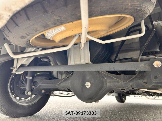 Nissan CLIPPER 2018-04 8100978-22