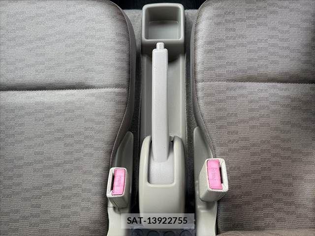 Nissan CLIPPER 2016-07 8131727-26
